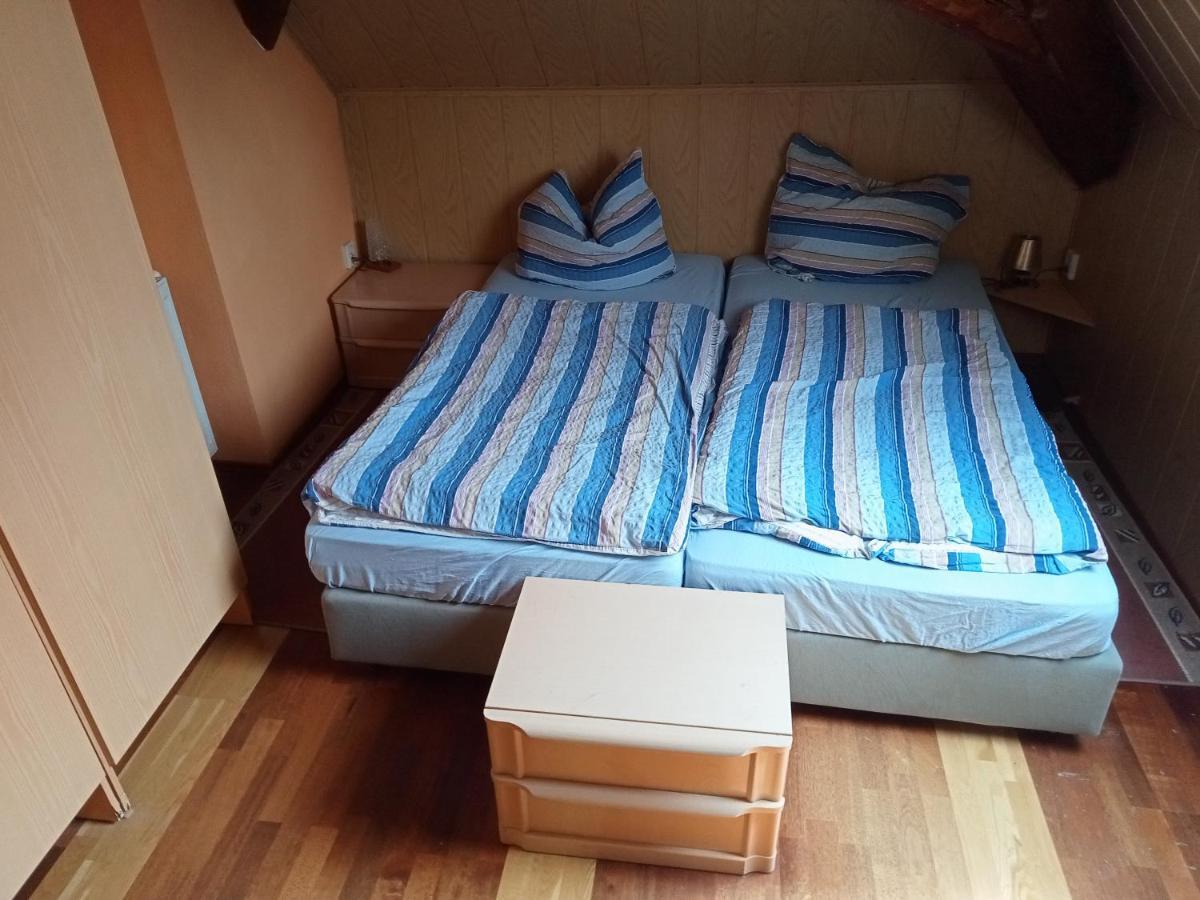 Uebernachtungszimmer 1 Schlettau Εξωτερικό φωτογραφία